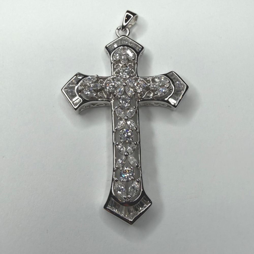 TJT Cross Pendant Silver Cubic Zirconia Filigree Women's OS Chunky Statement